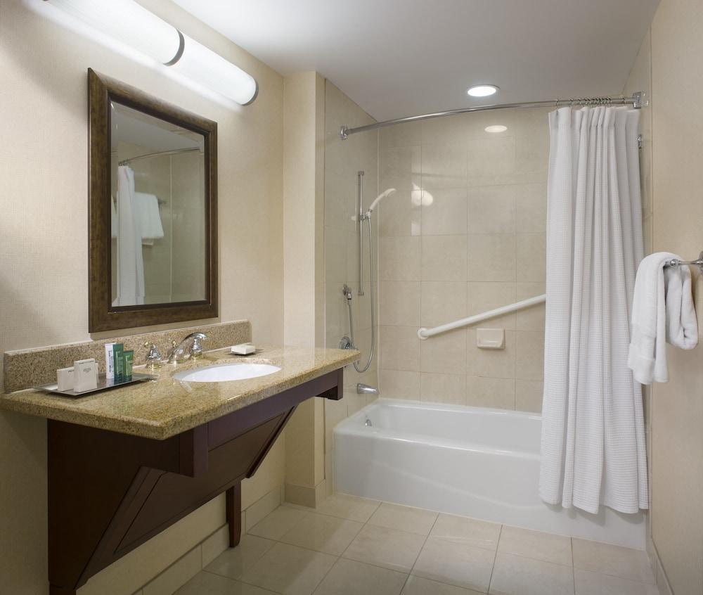 Hotel Hilton Providence Esterno foto