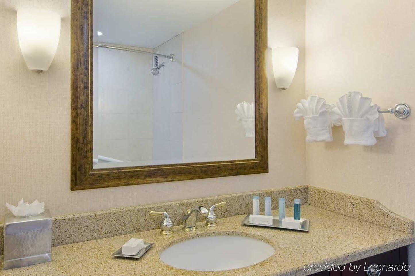 Hotel Hilton Providence Esterno foto